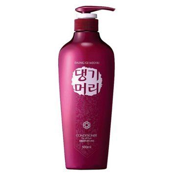 Кондиционер питательный для всех типов волос Daeng Gi Meo Ri Conditioner 500 мл